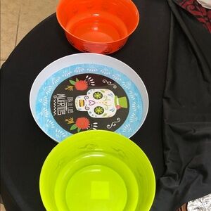 Colorful Day of the Dead Party Bowl Set